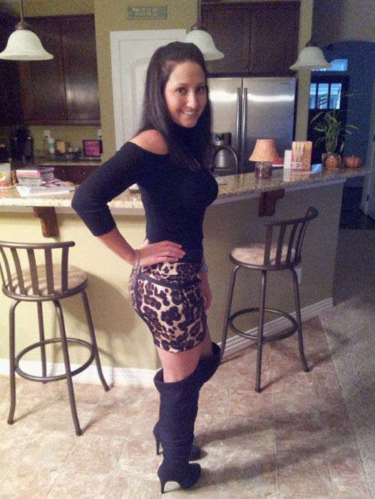 Сексуальные платья на стройных девушках (50 фото)