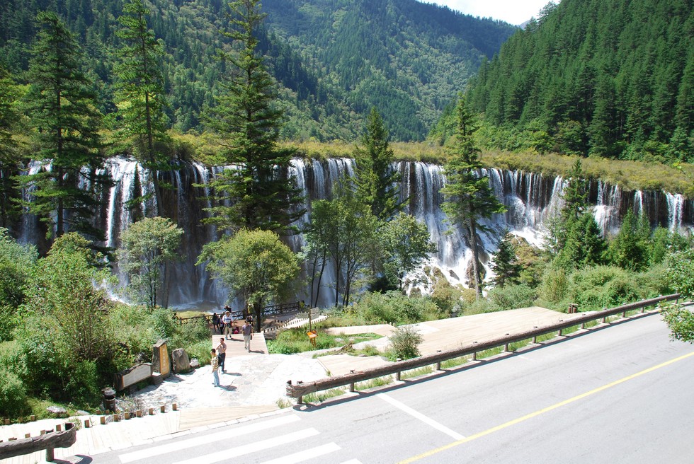 Водопад Нуорилан: сказка, оживающая с лучами солнца