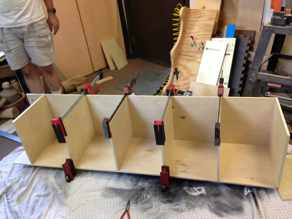 Делаем симпатичные книжные полки