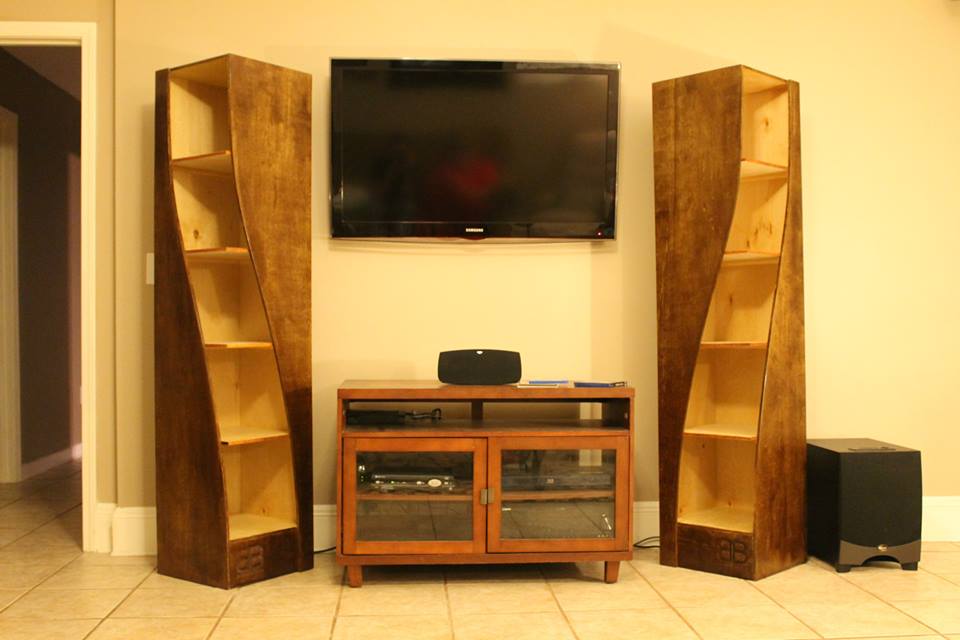 Делаем симпатичные книжные полки