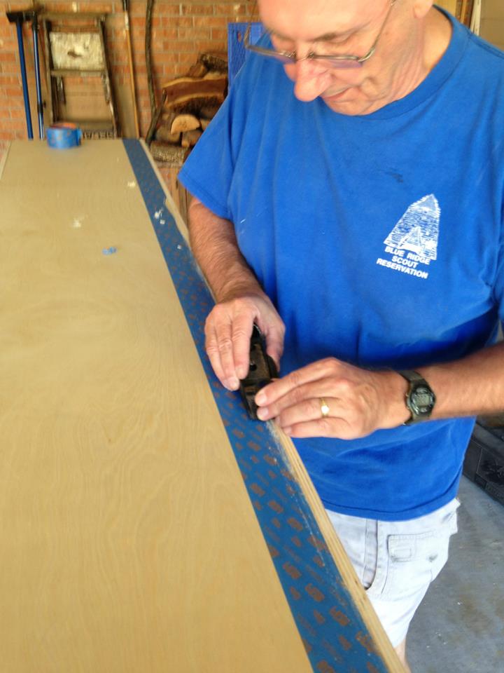 Делаем симпатичные книжные полки