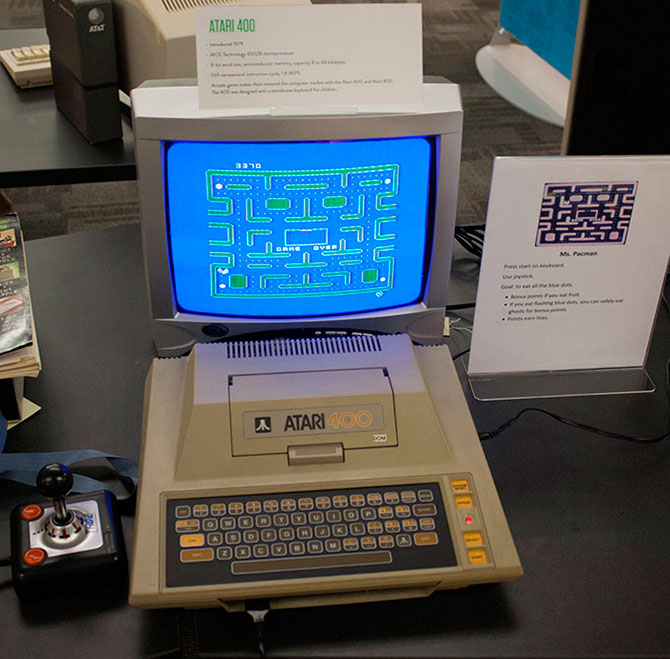 Экскурсия по музею Living Computer Экскурсия по музею Living Computer