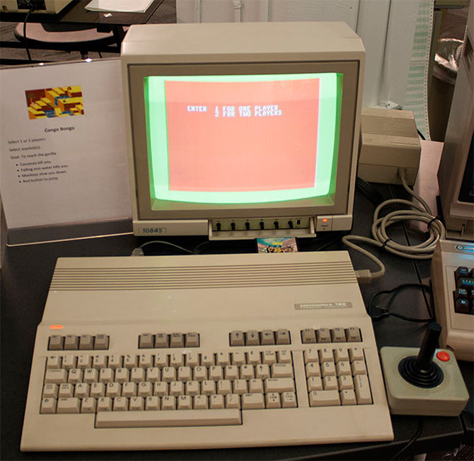 Экскурсия по музею Living Computer Экскурсия по музею Living Computer