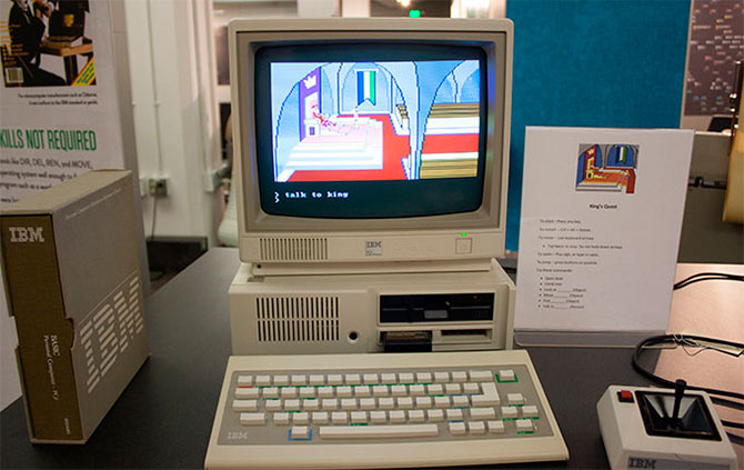 Экскурсия по музею Living Computer Экскурсия по музею Living Computer