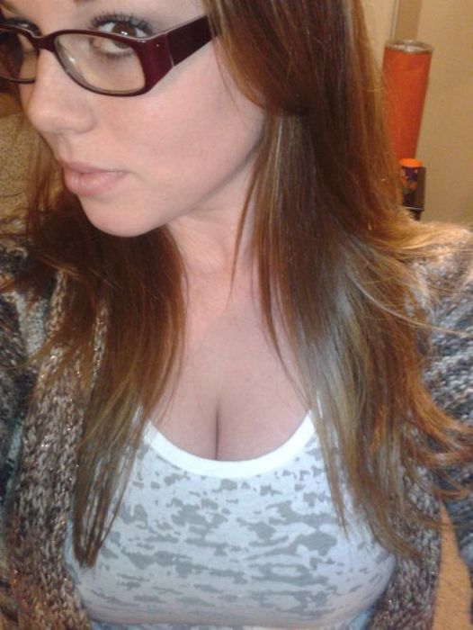 Внушительный размер груди (45 фото)