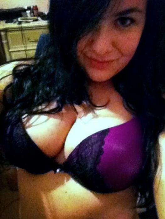 Внушительный размер груди (45 фото)