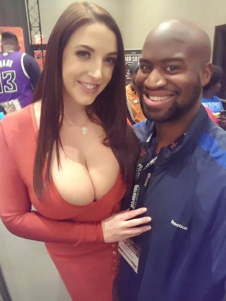 Забавные девушки