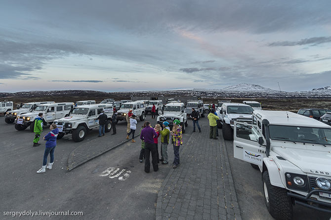 Путешествие по Исландии на внедорожниках Путешествие по Исландии на внедорожниках