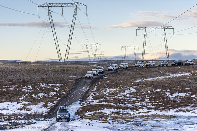 Путешествие по Исландии на внедорожниках Путешествие по Исландии на внедорожниках