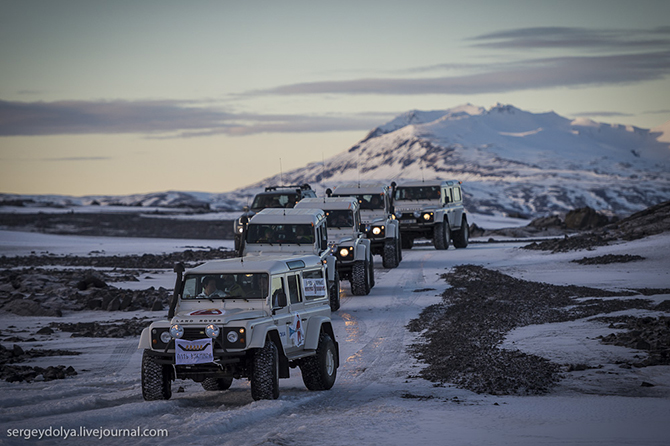 Путешествие по Исландии на внедорожниках Путешествие по Исландии на внедорожниках