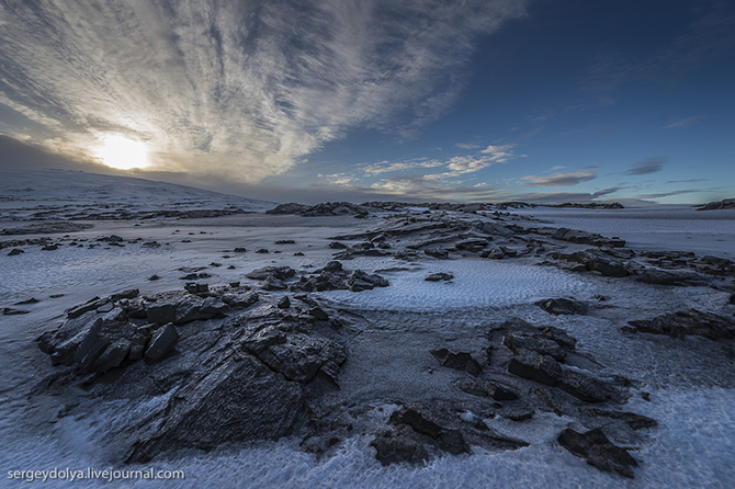 Путешествие по Исландии на внедорожниках Путешествие по Исландии на внедорожниках