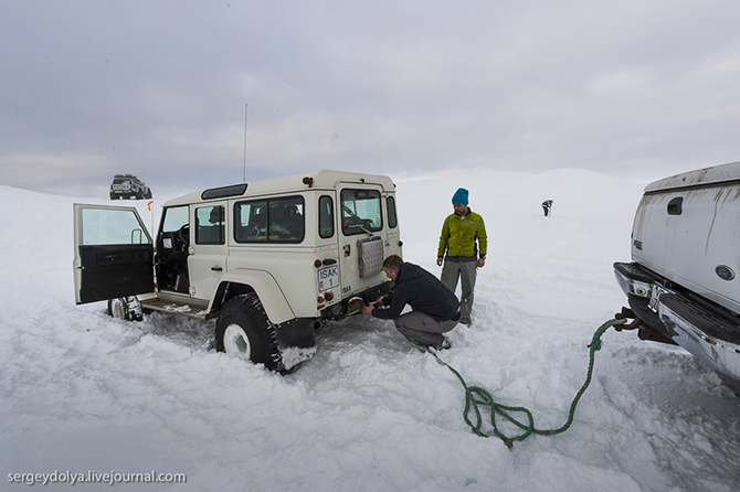 Путешествие по Исландии на внедорожниках Путешествие по Исландии на внедорожниках