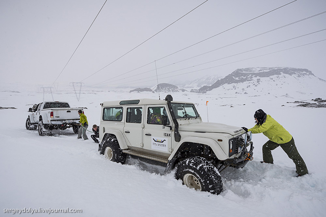 Путешествие по Исландии на внедорожниках Путешествие по Исландии на внедорожниках