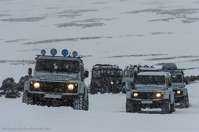 Путешествие по Исландии на внедорожниках Путешествие по Исландии на внедорожниках