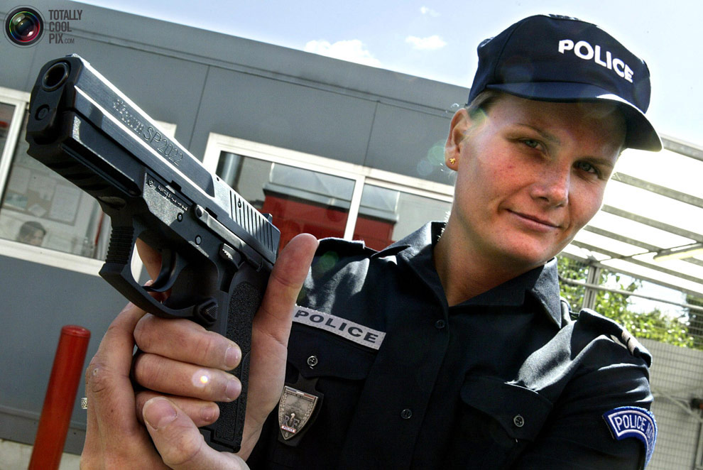 Женщины-военные из разных стран мира (30 фото) Женщины-военные из разных стран мира (30 фото)