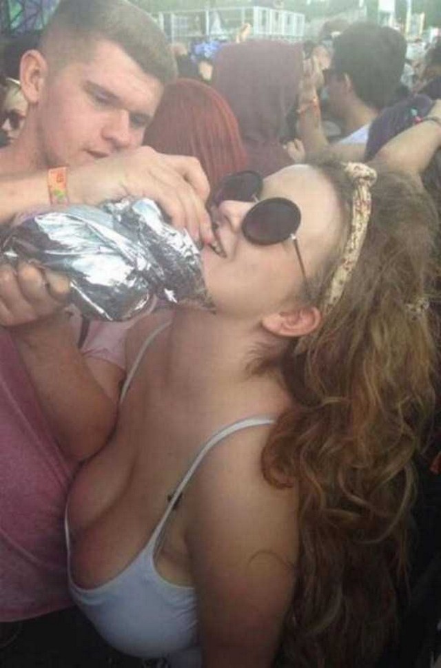 Забавные картинки с девушками