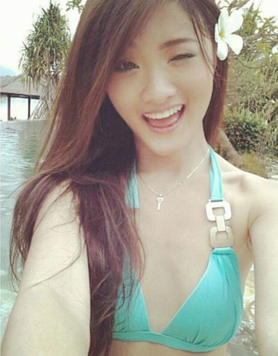 Симпатичные девушки-азиатки (54 фото)