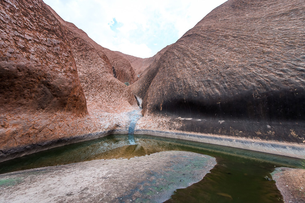 Улуру — самый большой камень на планете Улуру — самый большой камень на планете