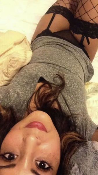 Девушки в нижнем белье (37 фото)