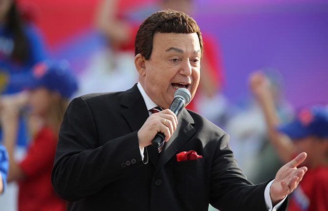 Звездная благотворительность в России