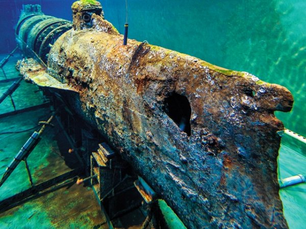 Первая в мире подводная лодка, успешно примененная в бою