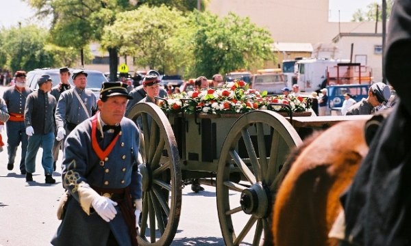 Первая в мире подводная лодка, успешно примененная в бою