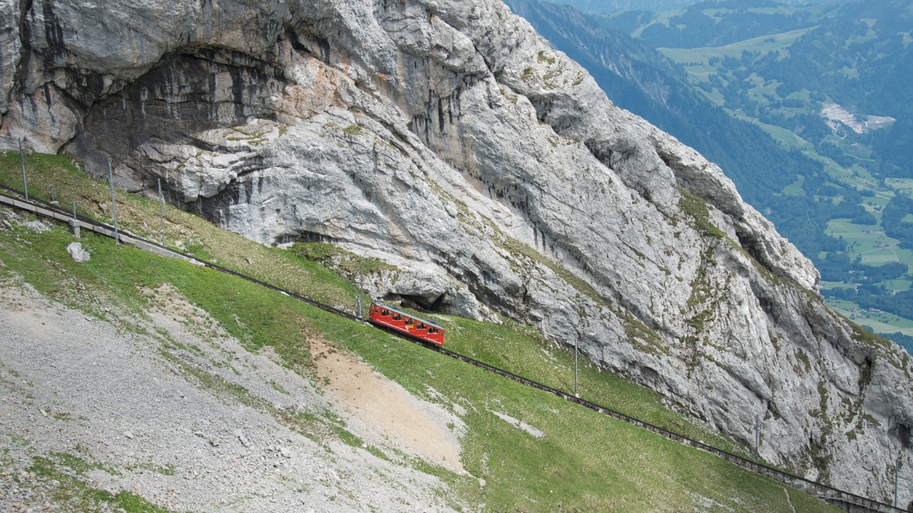Как выглядит самая крутая железная дорога в мире Как выглядит самая крутая железная дорога в мире