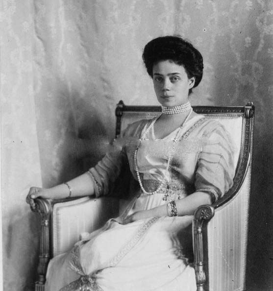 Сколько денег было у Романовых? Сколько денег было у Романовых?