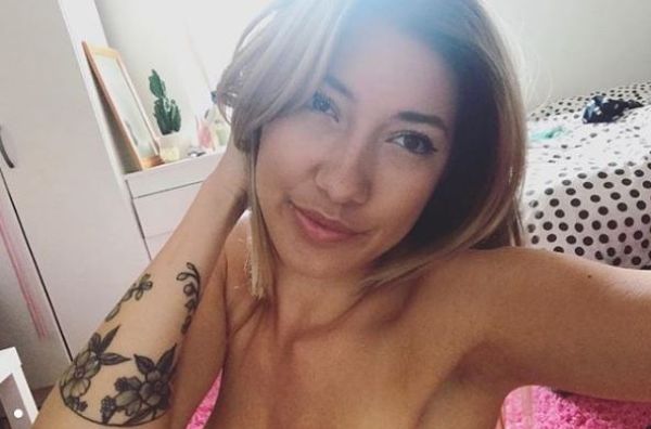 Стюардесса решила сменить профессию