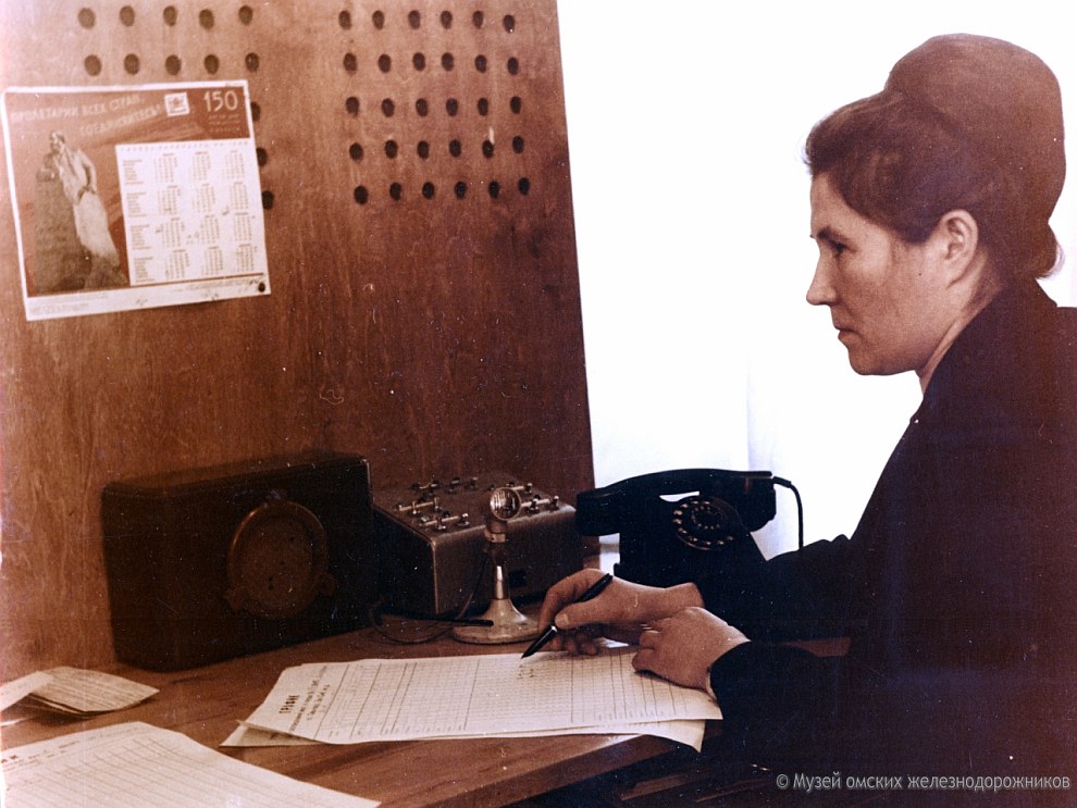 Назад в прошлое: вокзал Омска 1969 года Назад в прошлое: вокзал Омска 1969 года