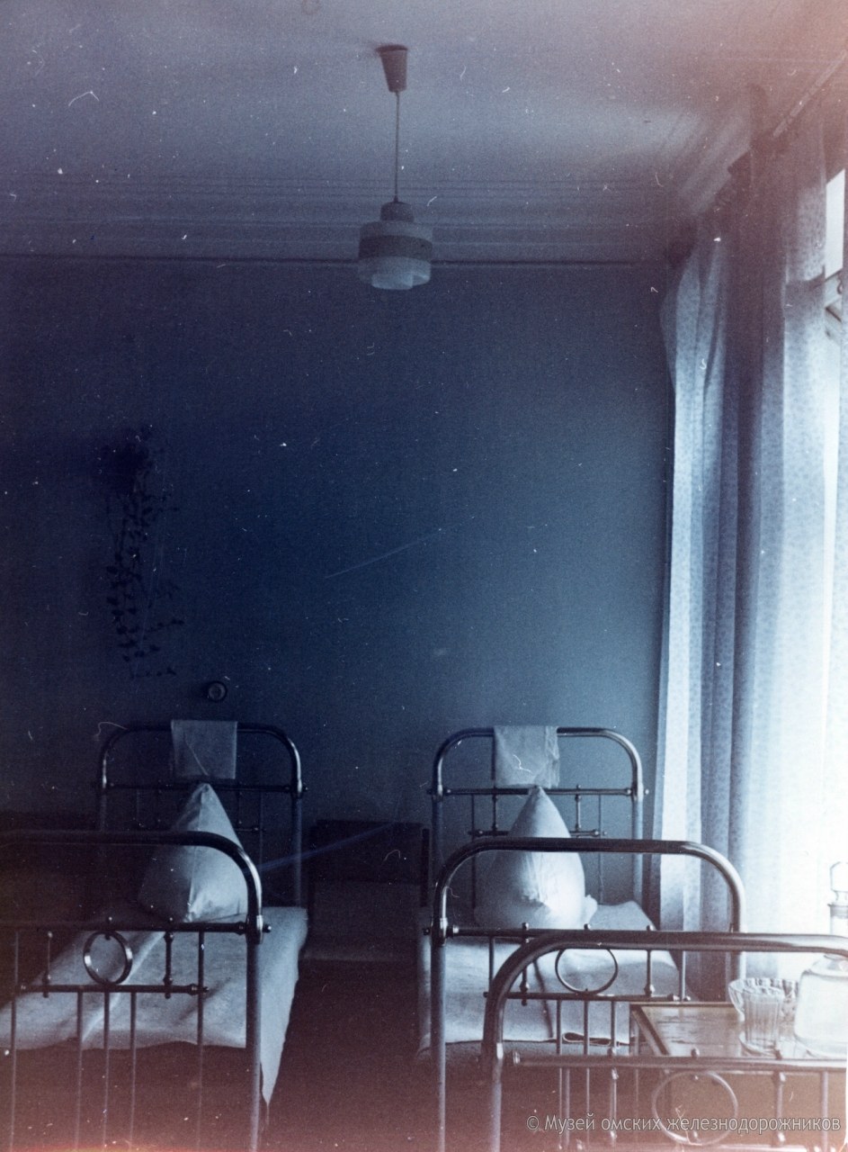 Назад в прошлое: вокзал Омска 1969 года Назад в прошлое: вокзал Омска 1969 года