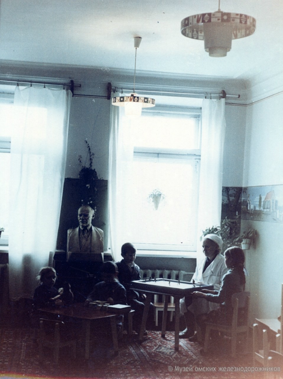 Назад в прошлое: вокзал Омска 1969 года Назад в прошлое: вокзал Омска 1969 года