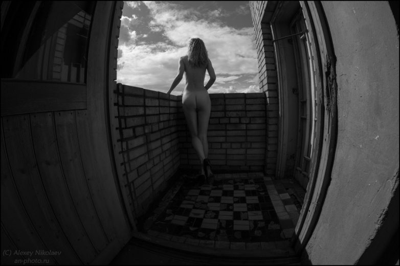 Красивая природа, красивые женщины