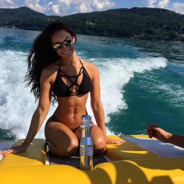 Спортивные девушки