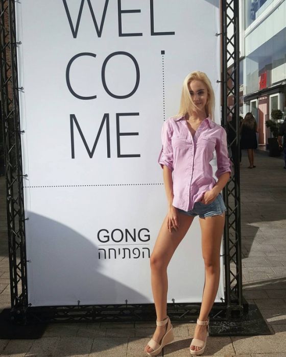 Симпатичные девушки