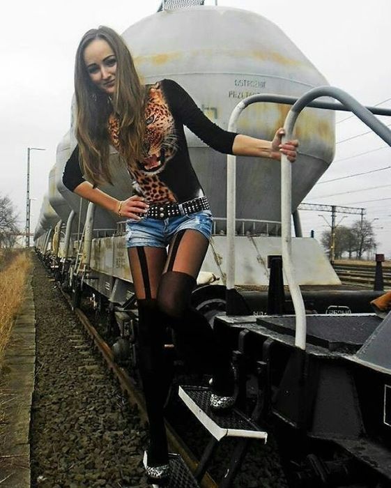 Симпатичные девушки