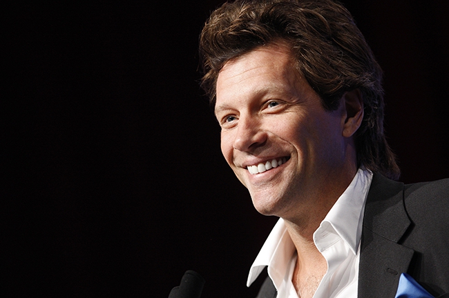 12 самых щедрых миллионеров – почему они отдают деньги? 12 самых щедрых миллионеров – почему они отдают деньги?