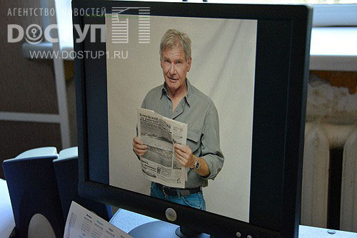 16 звезд Голливуда сфотографировались с «Копейским рабочим»