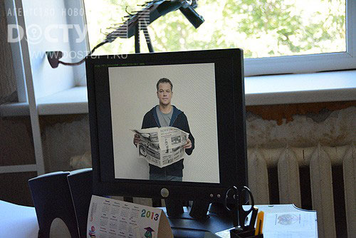 16 звезд Голливуда сфотографировались с «Копейским рабочим»