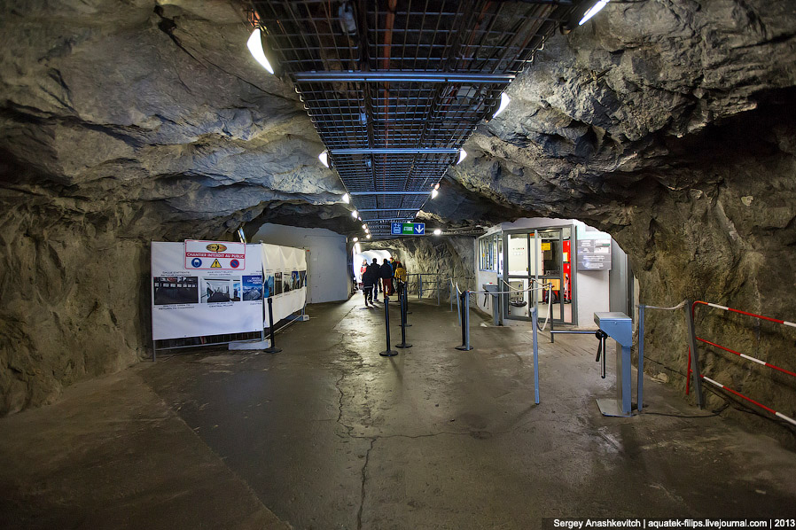 Горная вершина Aiguille Du Midi во Франции