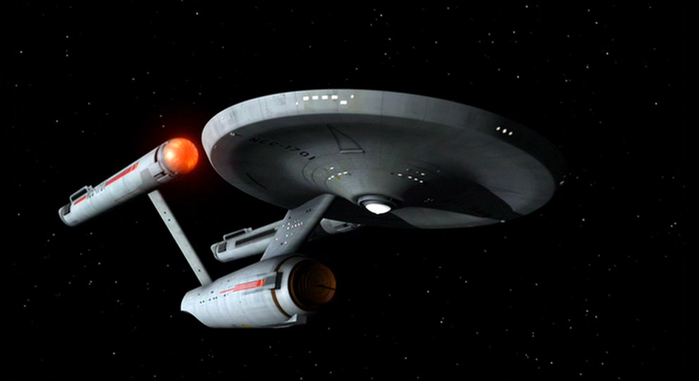 Теннис над облаками