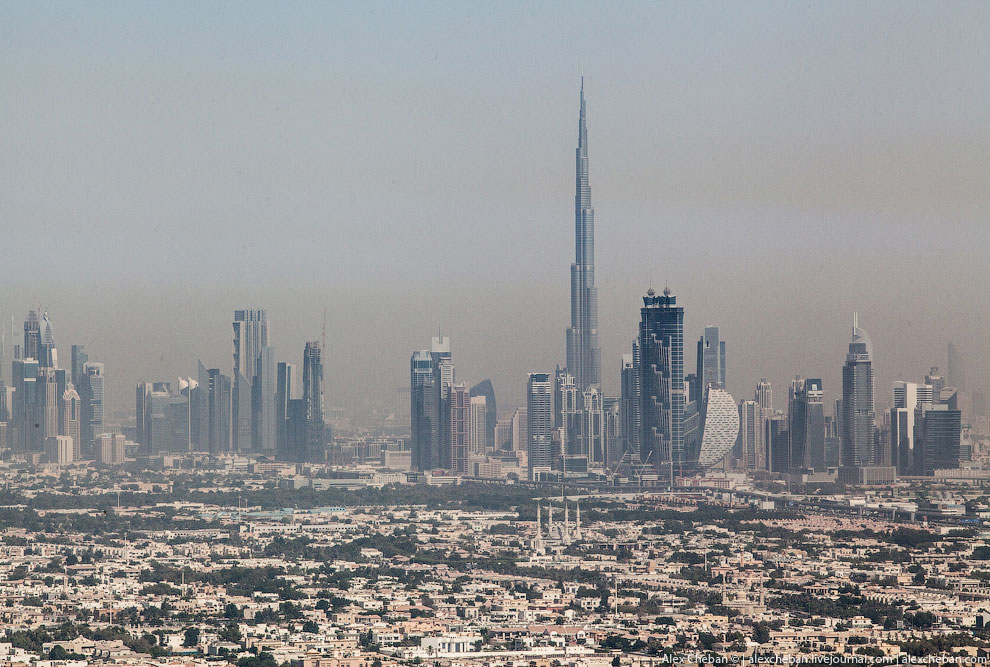 Теннис над облаками