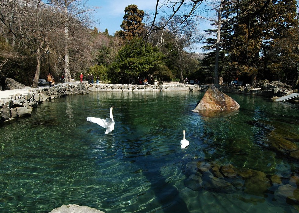 Алупкинский парк: идеальное слияние природы с творчеством человека