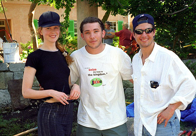 От Одри Хепбёрн до Леди Гаги: фотограф 25 лет делал селфи со знаменитостями