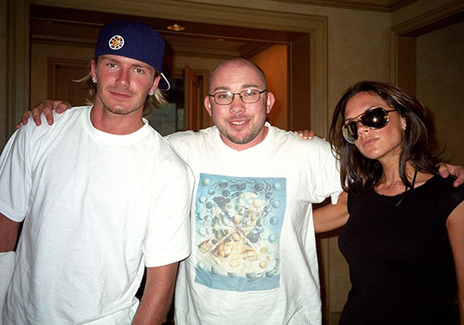 От Одри Хепбёрн до Леди Гаги: фотограф 25 лет делал селфи со знаменитостями