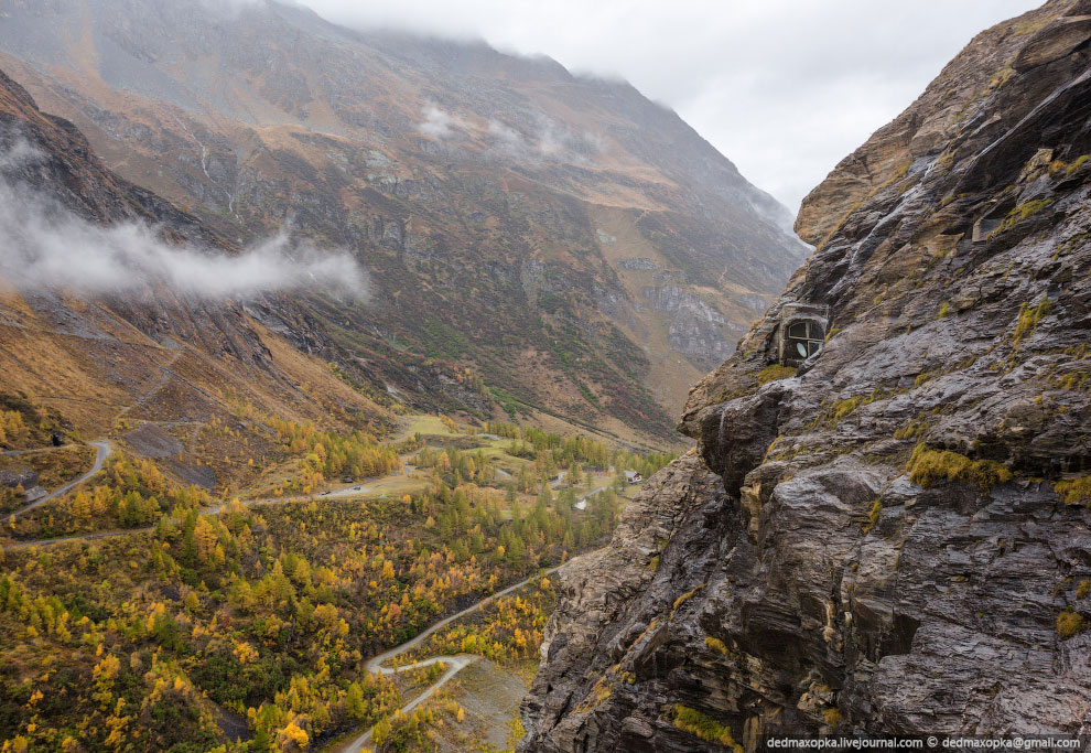 Плотина Мавосин в Швейцарии