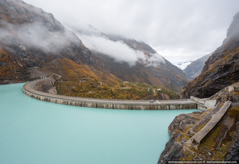 Плотина Мавосин в Швейцарии