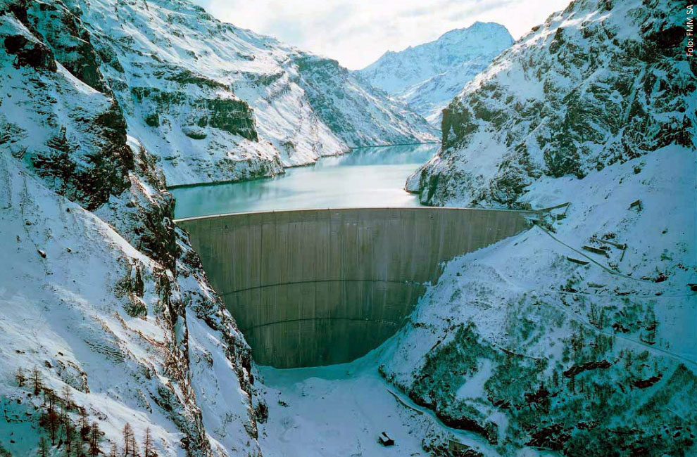 Плотина Мавосин в Швейцарии