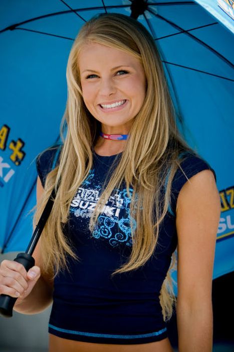 Девушки с гонок Формулы-1 (101 фото)