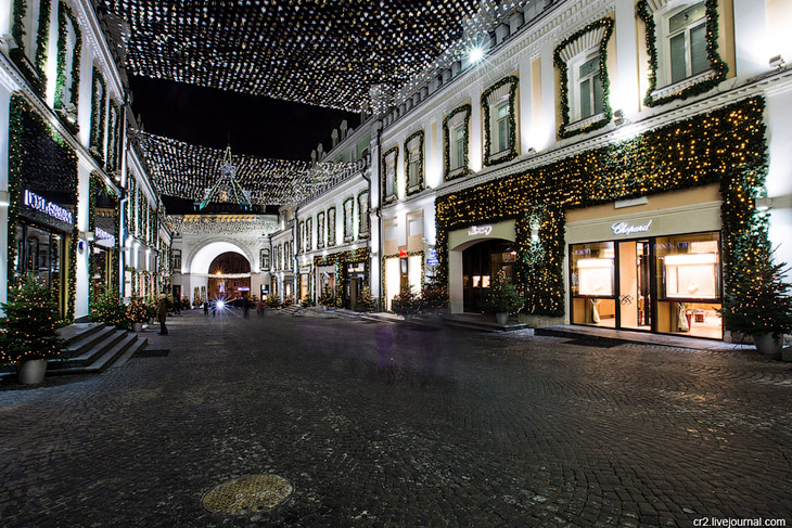 Новогодняя иллюминация в Москве